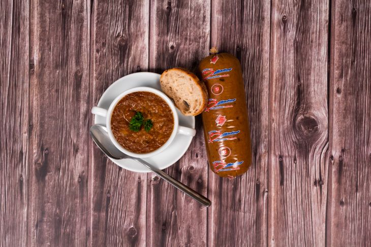 Hausg. Gulaschsuppe